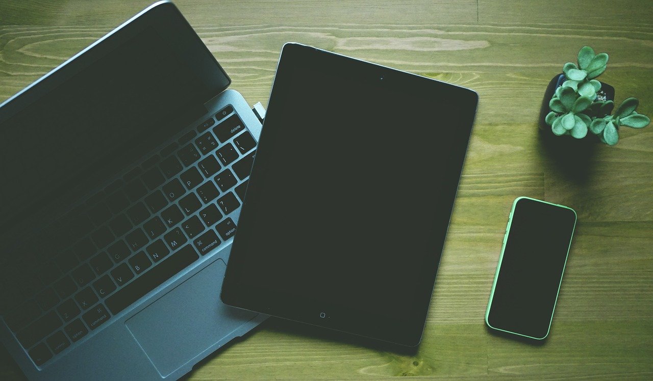 laptop, ipad, organic-1280536.jpg